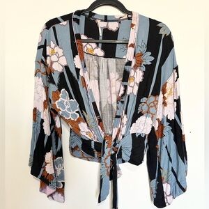 Free People That's a Wrap Printed Floral Top Blouse Size XS boho indie